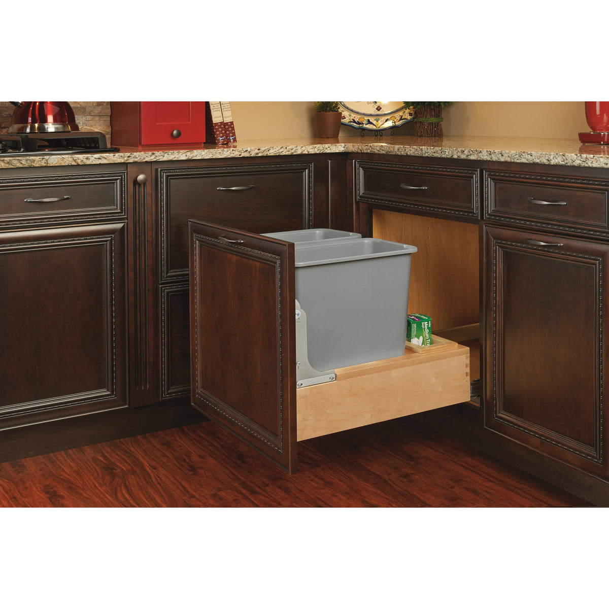 Double 30 Quart Pullout Waste Container X793399