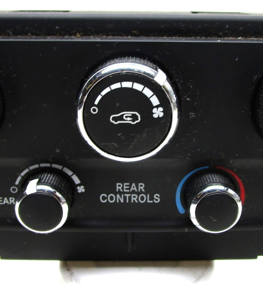 Pre-Owned Dodge Caravan Climate Control U306707