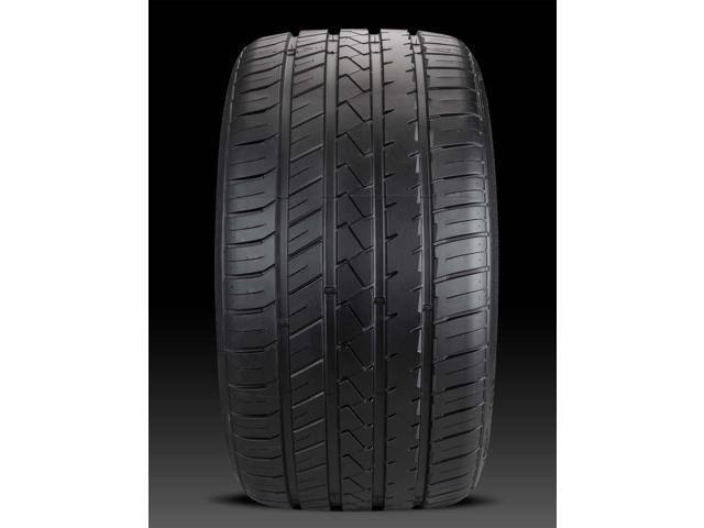 285/35R18 XL High Performance Tire U844427
