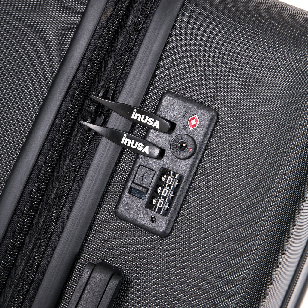 Black 28" Hardside Lightweight Luggage with Spinner Wheels Q358