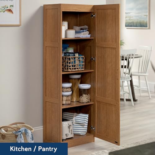 Highland Oak Storage Cabinet W433