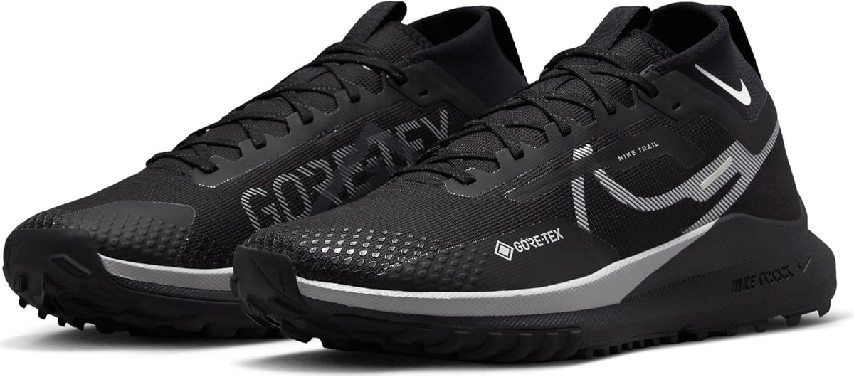 Black Wolf Grey Reflect Silver Low-Top Sneakers I675890