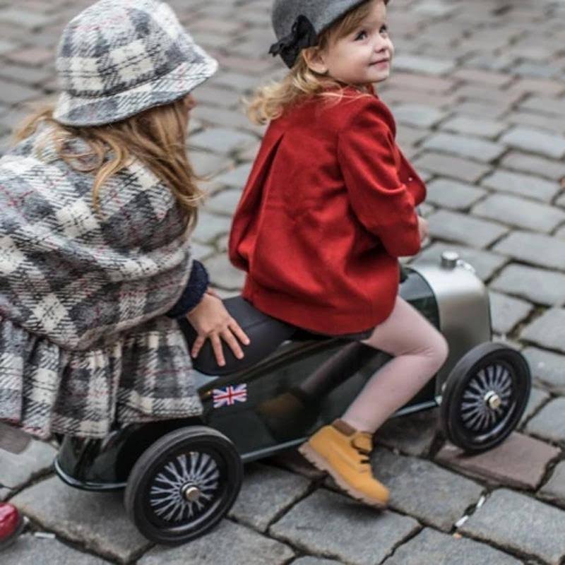 Heritage Ride on Toy Car J764456