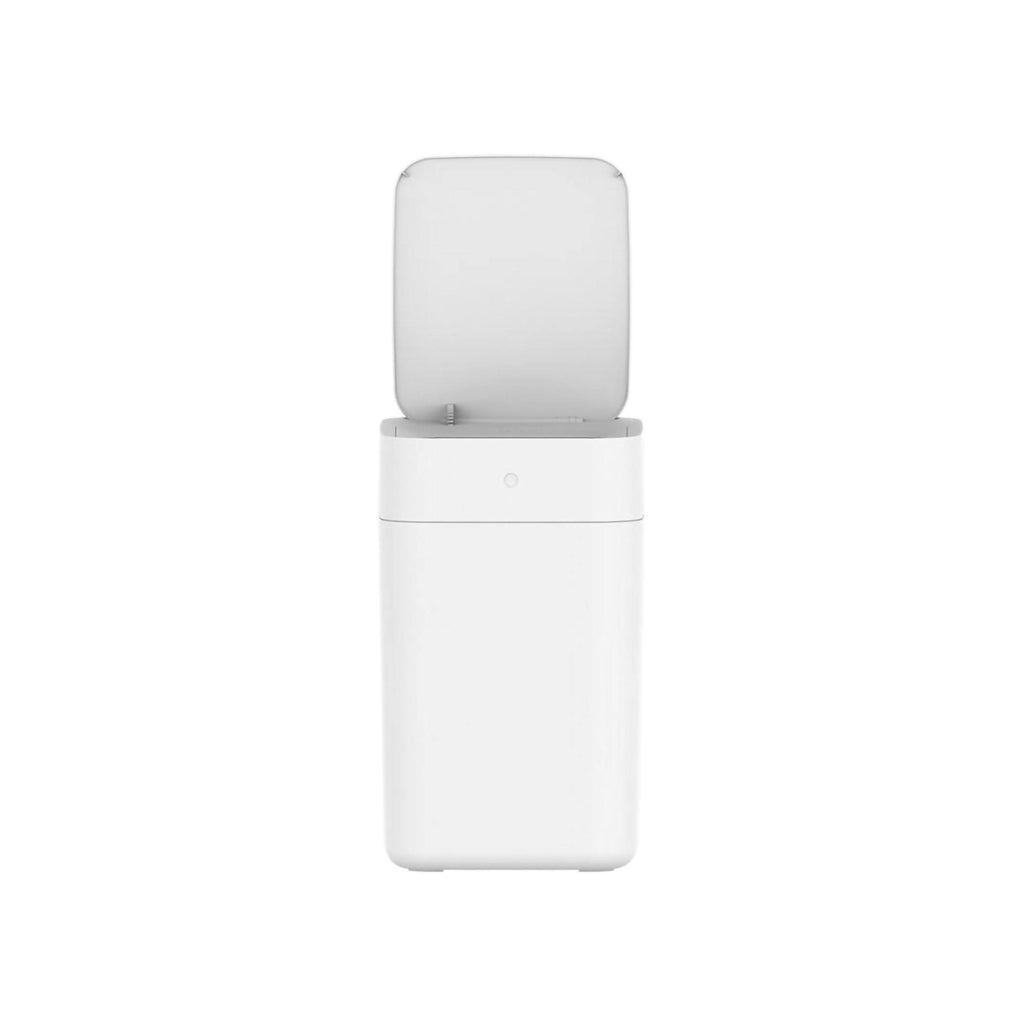 White 4 Gallon Self-Sealing Trash Can M449375
