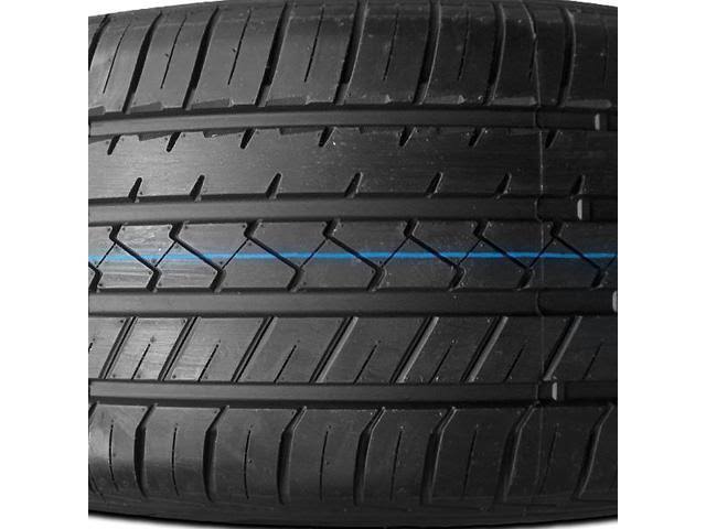 285/35R18 XL High Performance Tire U844427