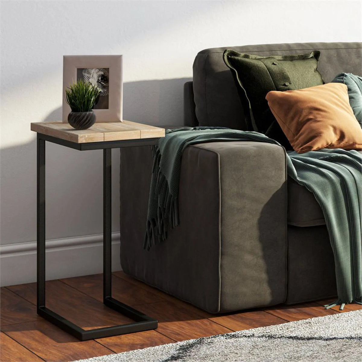 C-Shaped End Table Set L44271