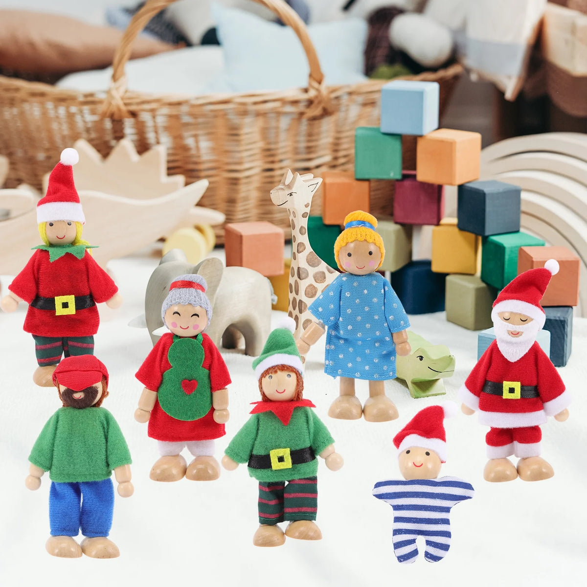 Wooden Dollhouse Play Set with Doll Figures K984