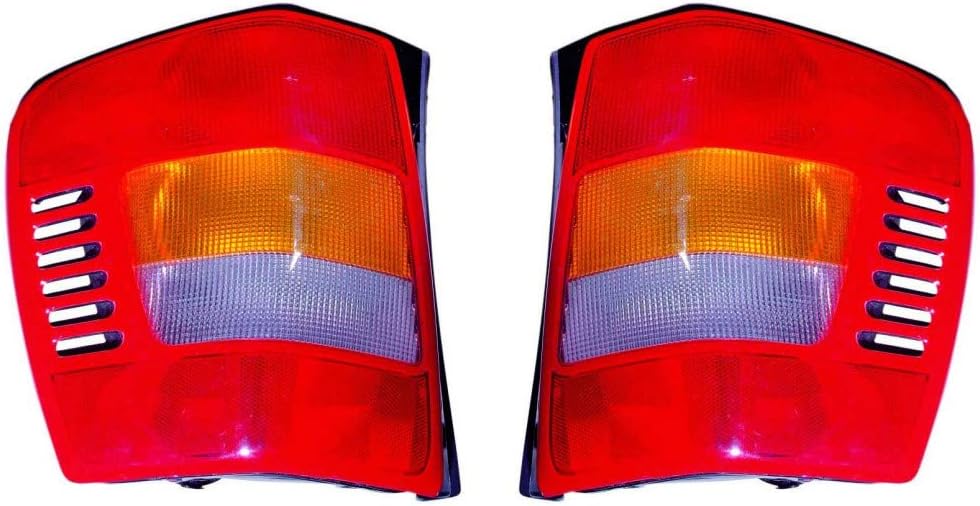 Jeep Grand Cherokee Tail Light Assembly Driver Side M60701