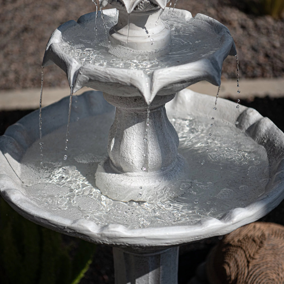 White 2-Tier Solar Water Fountain G661