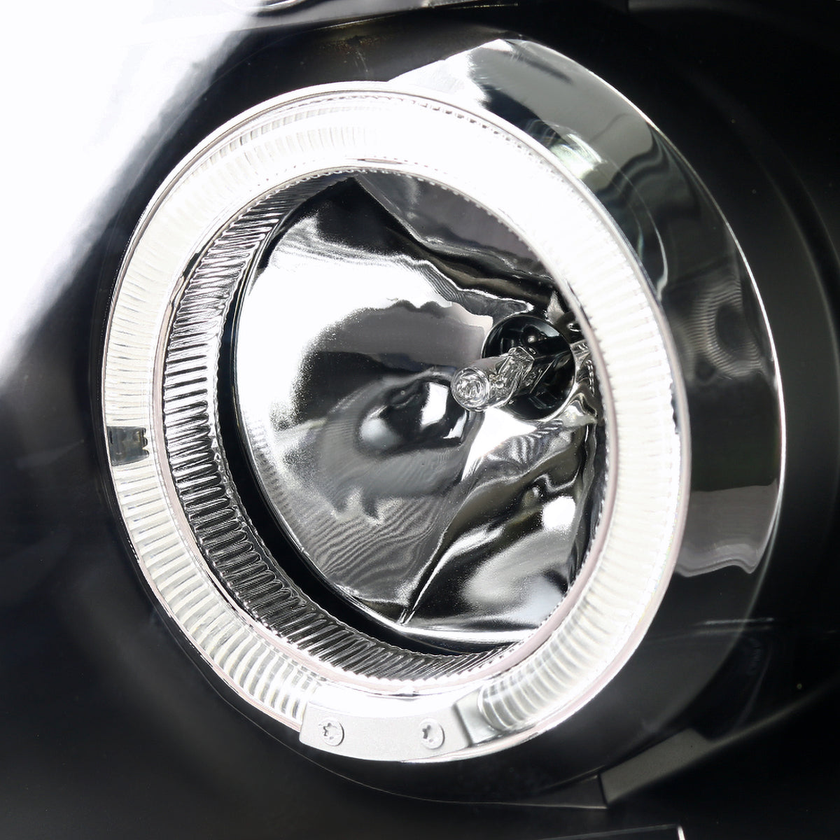Black Halo Projector Headlights and LED Tail Lamps Combo for Nissan Titan H944