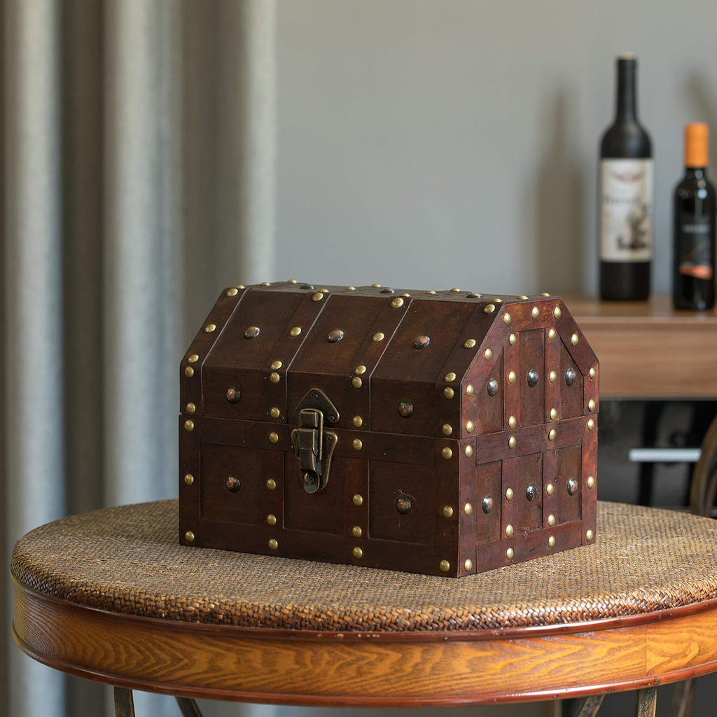 Vintage Pirate Chest E89752