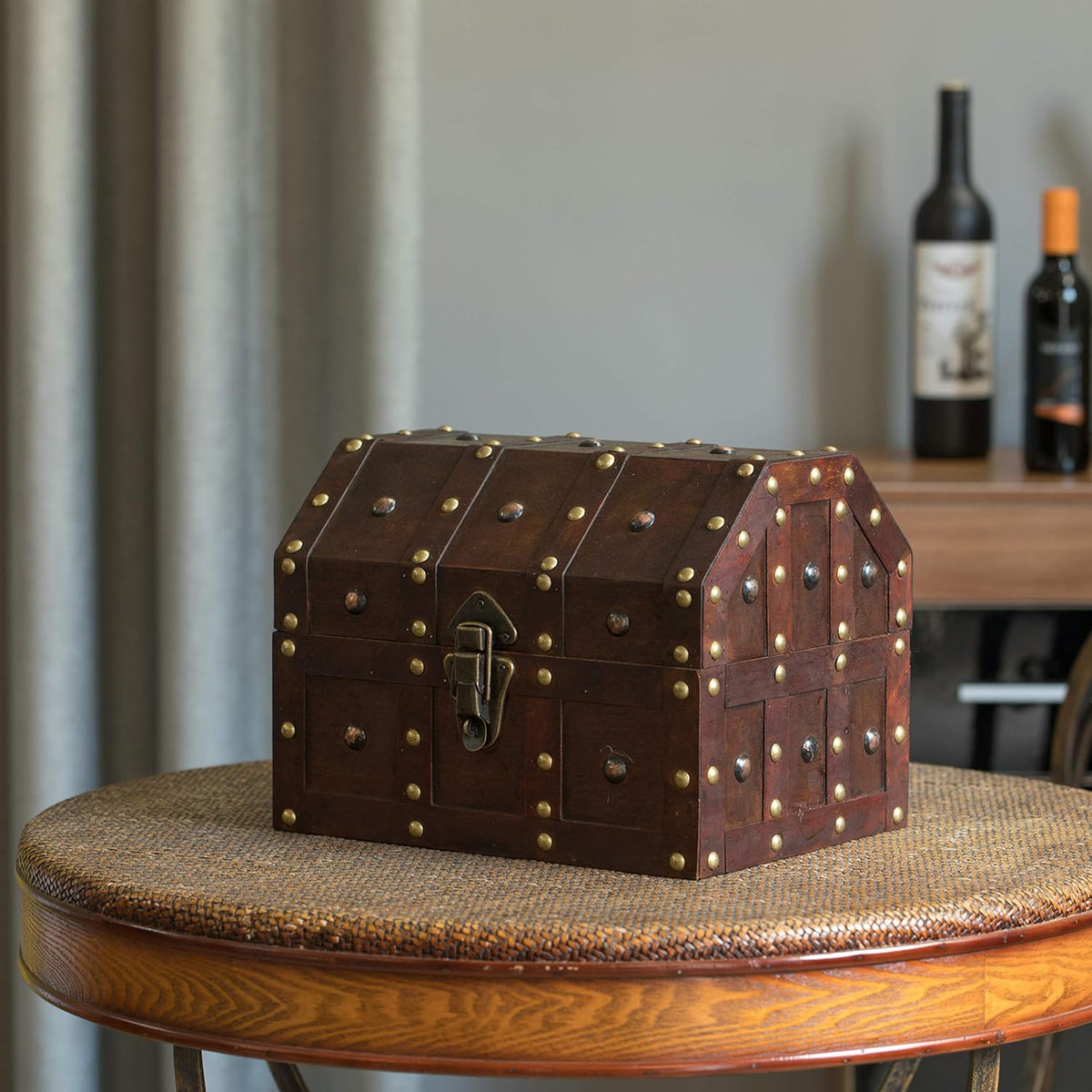 Vintage Pirate Chest E89752