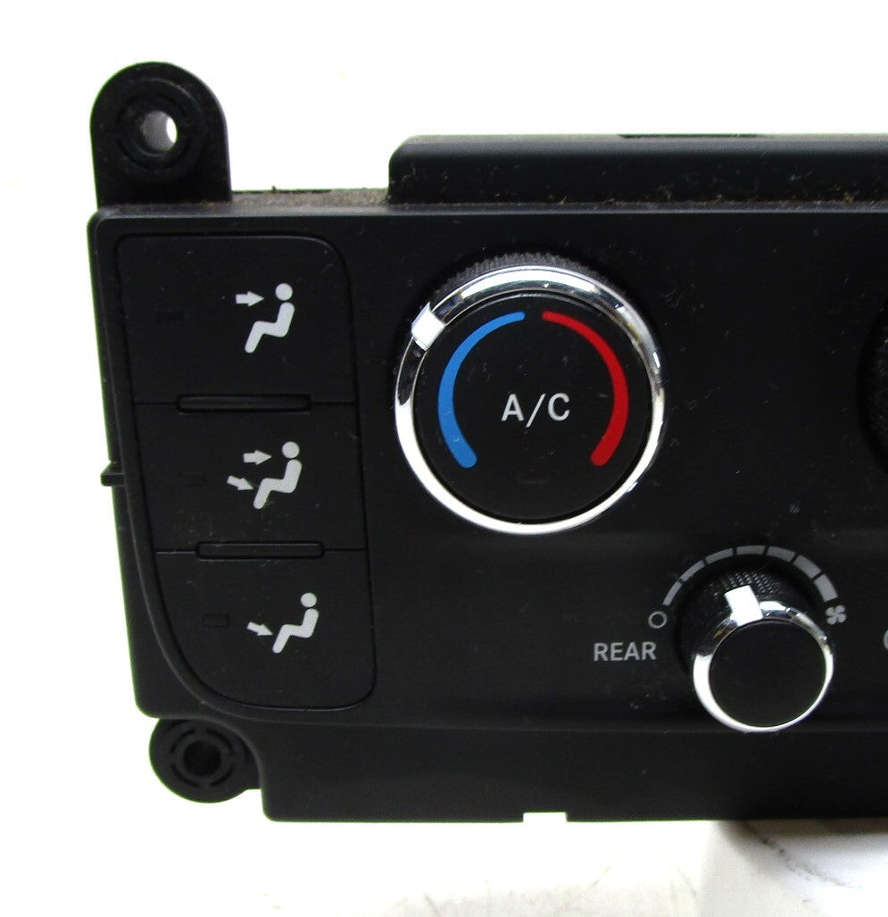 Pre-Owned Dodge Caravan Climate Control U306707