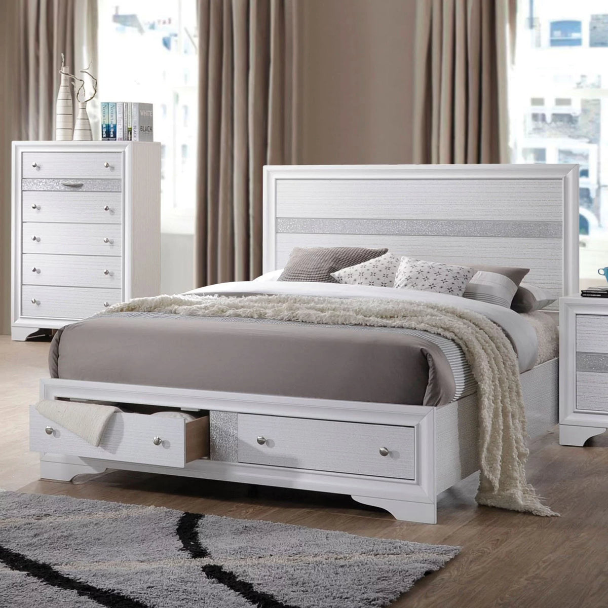White Eastern King Bed with Storage O9888